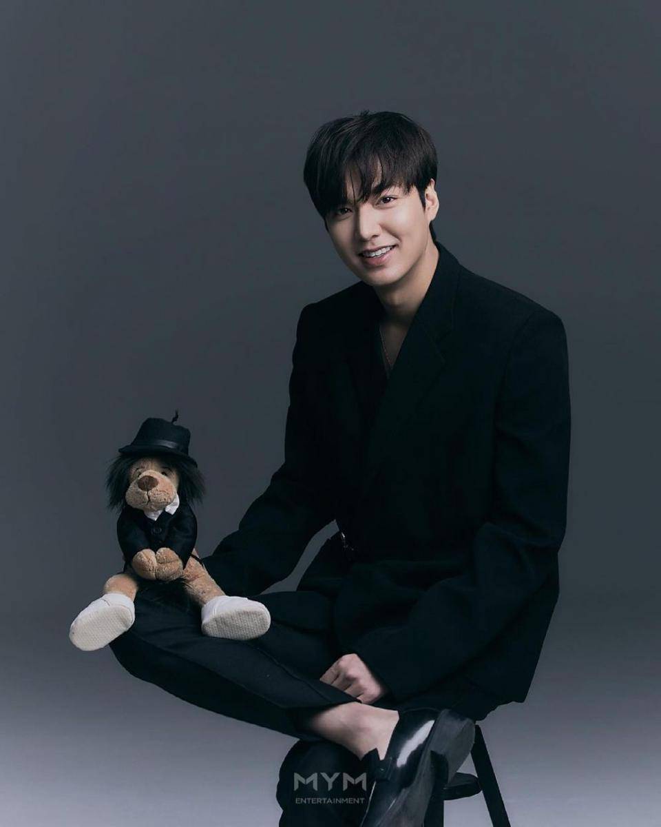 Lee Min Ho (instagram.com/myment_official)