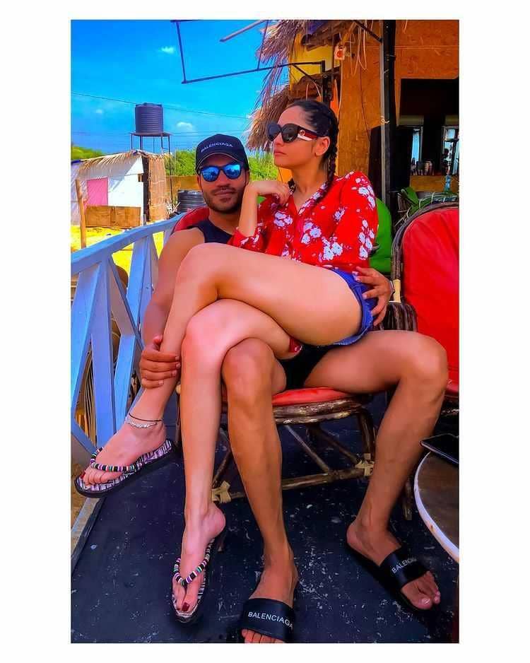 Ankita Lokhande dan Vicky (instagram.com/lokhandeankita)