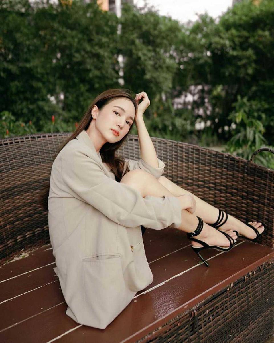 Potret Bua Nalinthip (Instagram.com/buanalinthip)