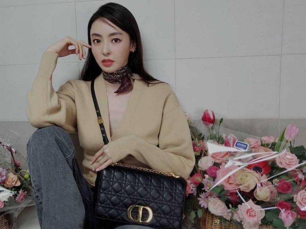 Lee Da Hee (instagram.com/dahee0315)