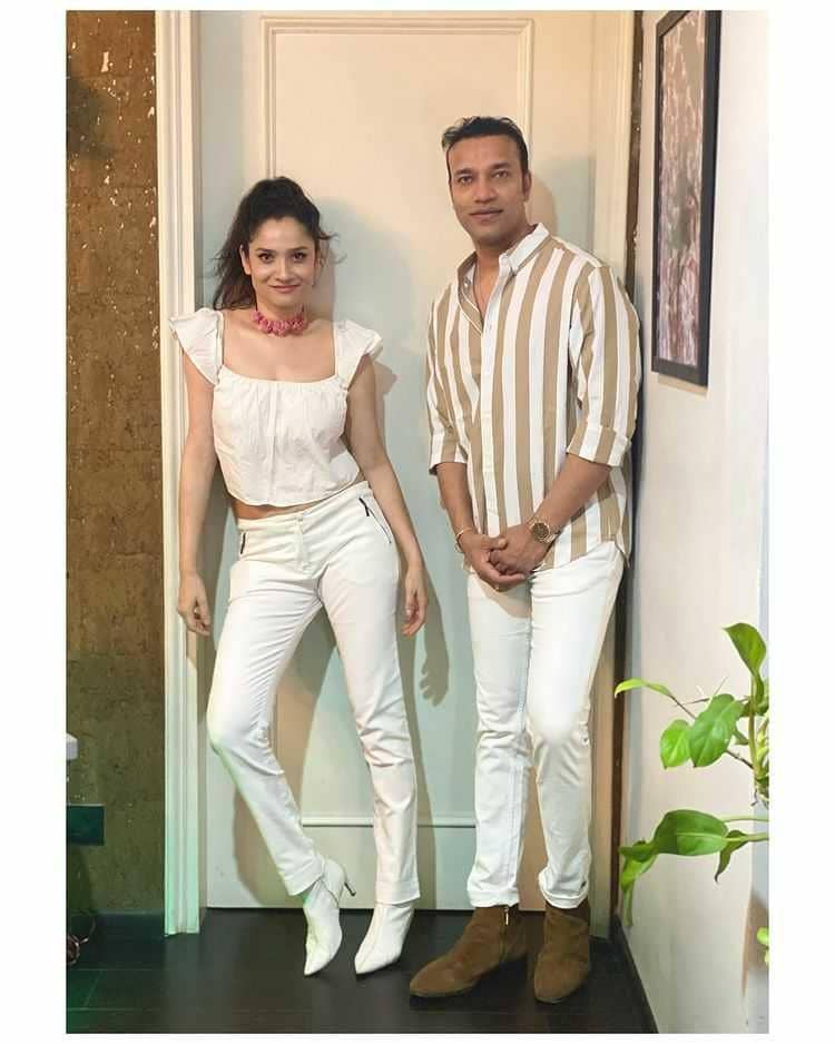 Ankita Lokhande dan Vicky (instagram.com/lokhandeankita)