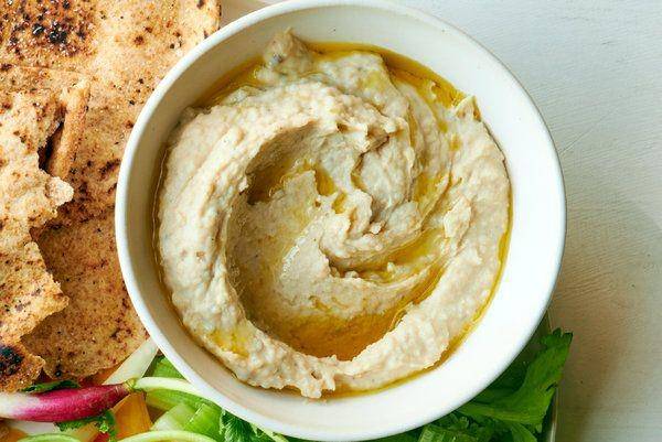 Ilustrasi hummus (cooking.nytimes.com)
