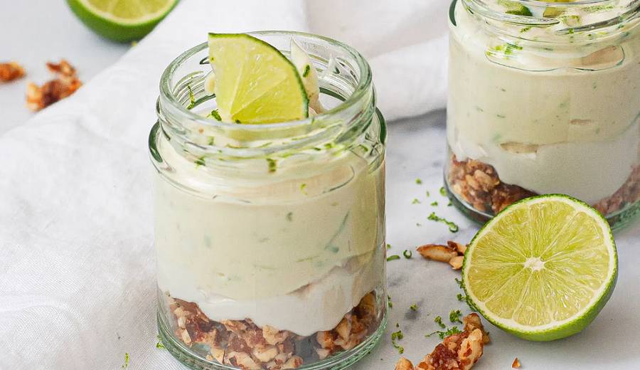 ilustrasi lime and coconut mousse (www.readytastygone.com)