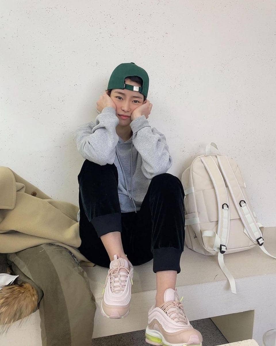 Lim Ji Yeon (instagram.com/limjjy2)