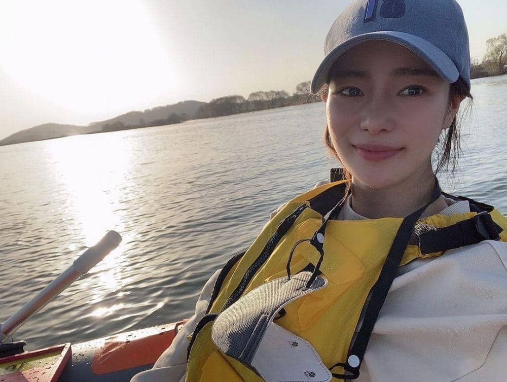 Lim Ji Yeon (instagram.com/limjjy2)