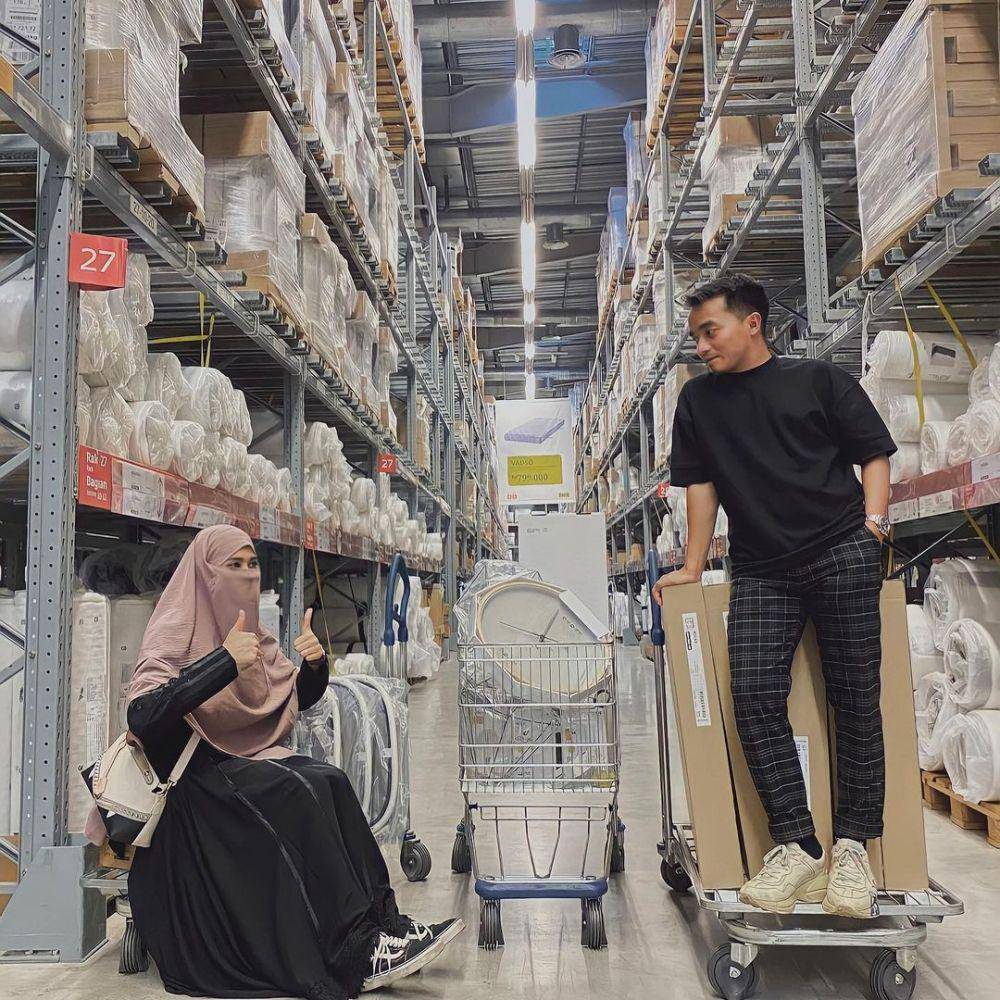 Taqy Malik dan istri (instagram.com/sherel_thalib)