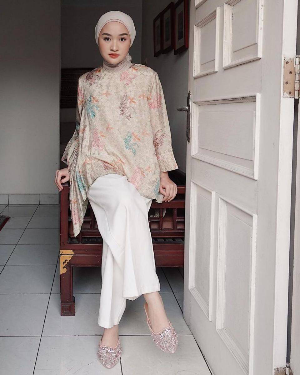 Kiara Leswara (instagram.com/kiaraleswara/)