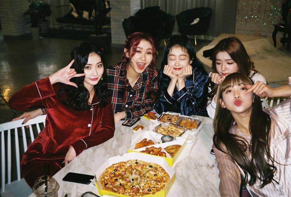 Potret kompak Secret Number ala selebgram (instagram.com/secretnumber.official)