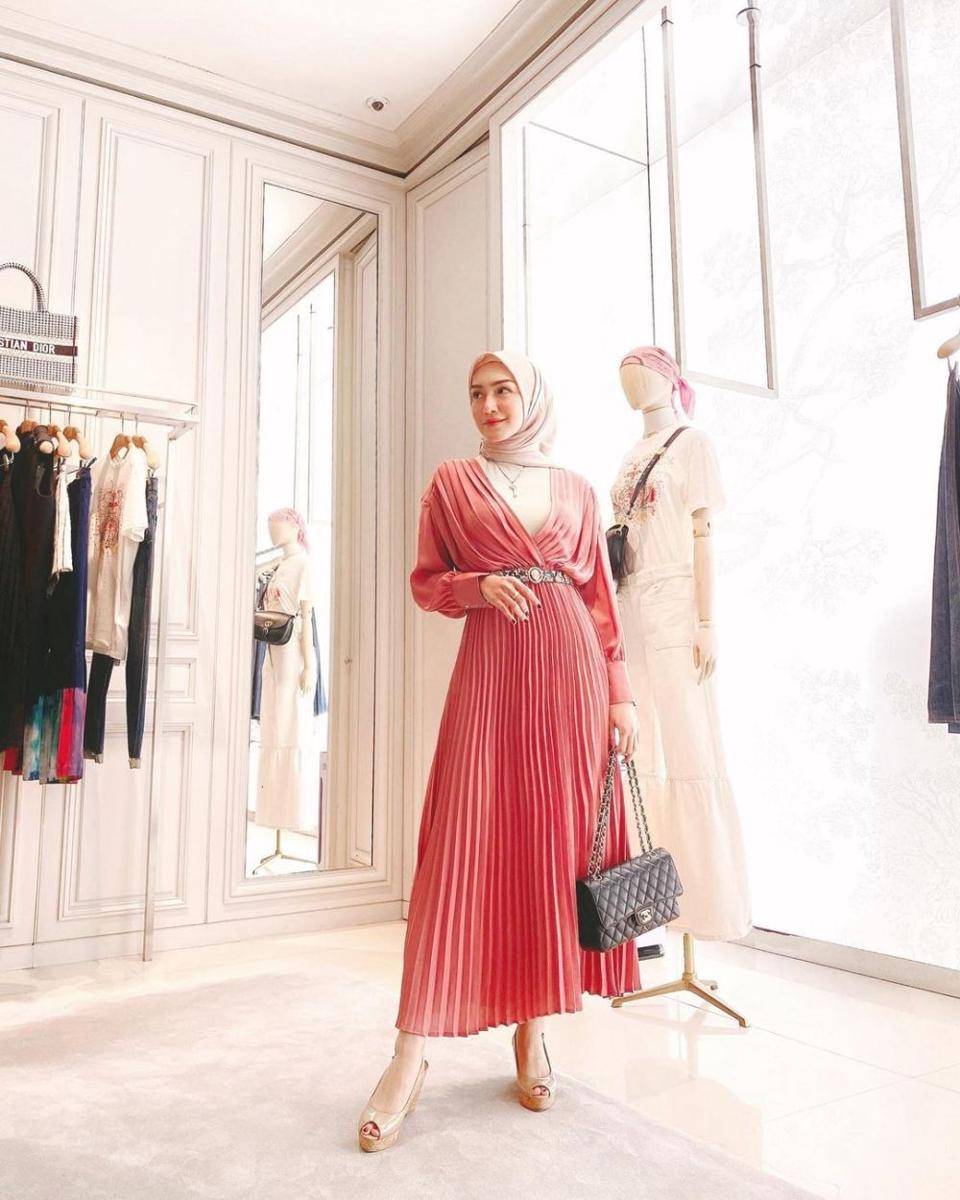 Melody Prima (instagram.com/melodyprima/)