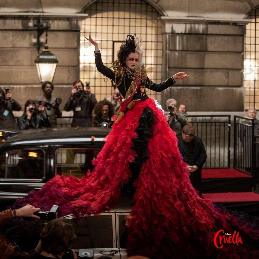 Cuplikan film Cruella (instagram.com/disneycruella)