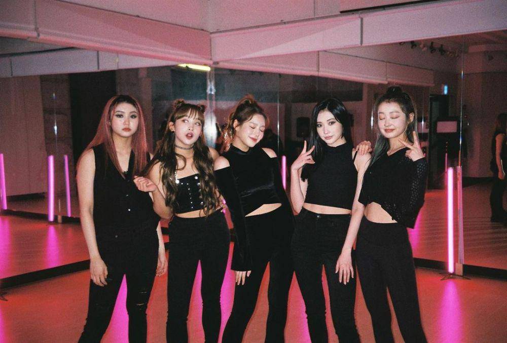 Potret kompak Secret Number ala selebgram (instagram.com/secretnumber.official)