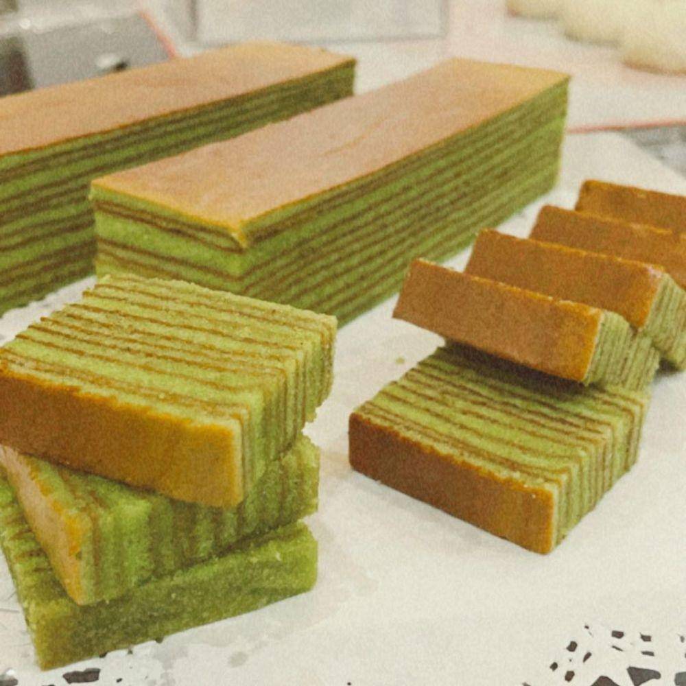 Lapis legit pandan (instagram.com/mamanengkitchen)