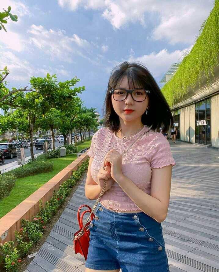 Potret Sarah Viloid (Instagram.com/sarahvilo.id)