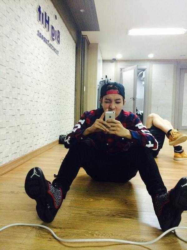 J-Hope BTS saat baru debut (twitter.com/BTS_twt)