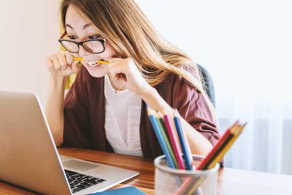 6 Alasan Kamu Harus Selesaikan Tugas Sebelum Deadline, Jangan SKS!
