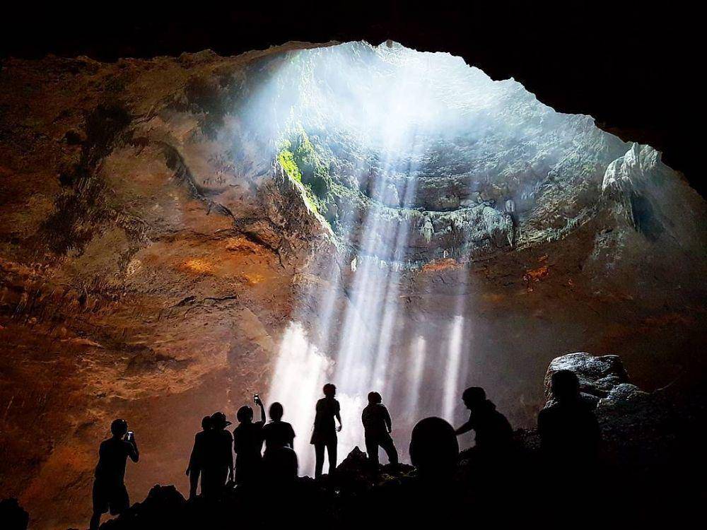pemandangan Goa Jomblang (midspot.com)