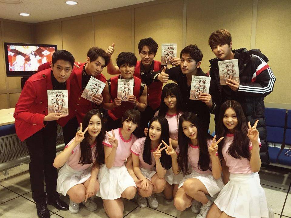 GFRIEND saat baru debut. (twitter.com/GFRDofficial)