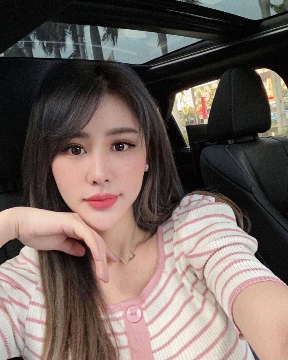 Dyna Fransisca (instagram.com/emilyyoungryu)