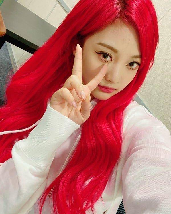 Potret Ningning aespa dengan Rambut Merah (instagram.com/1077power)