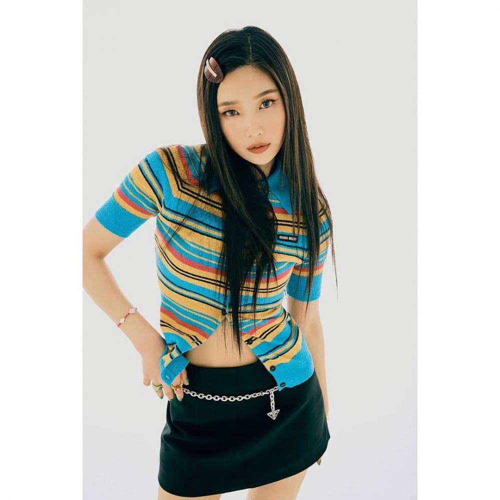Joy Red Velvet (instagram.com/redvelvet.smtown)