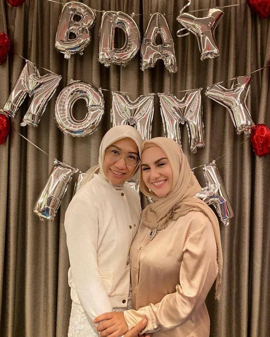 Santi Arifin (instagram.com/susanti.a)