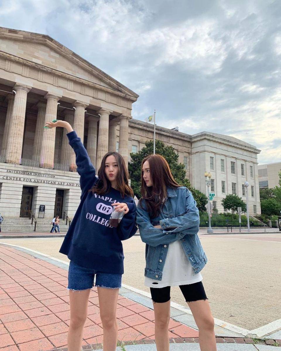 OOTD Jessica dan Krystal. (instagram.com/jessica.syj)