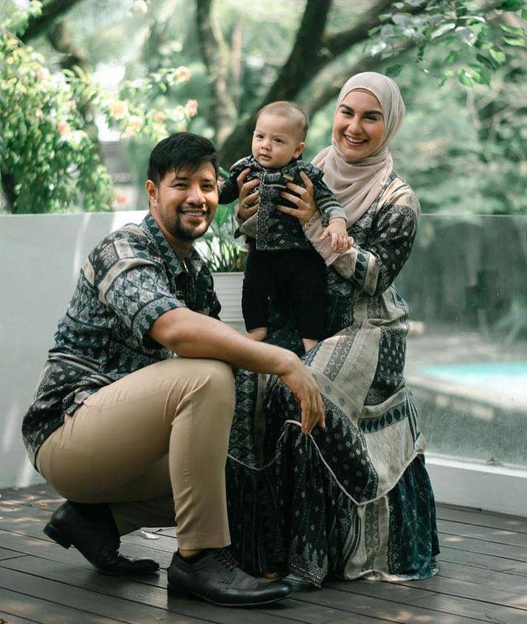Athar vs air (Instagram.com/_irishbella_)