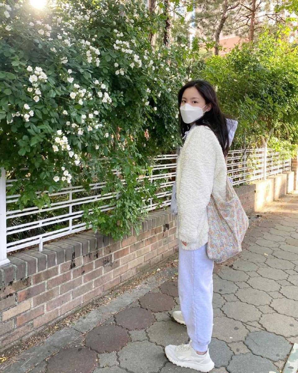 instagram.com/leehi_hi