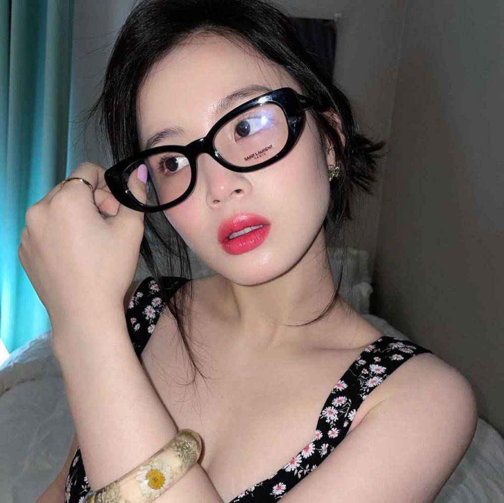 instagram.com/leehi_hi