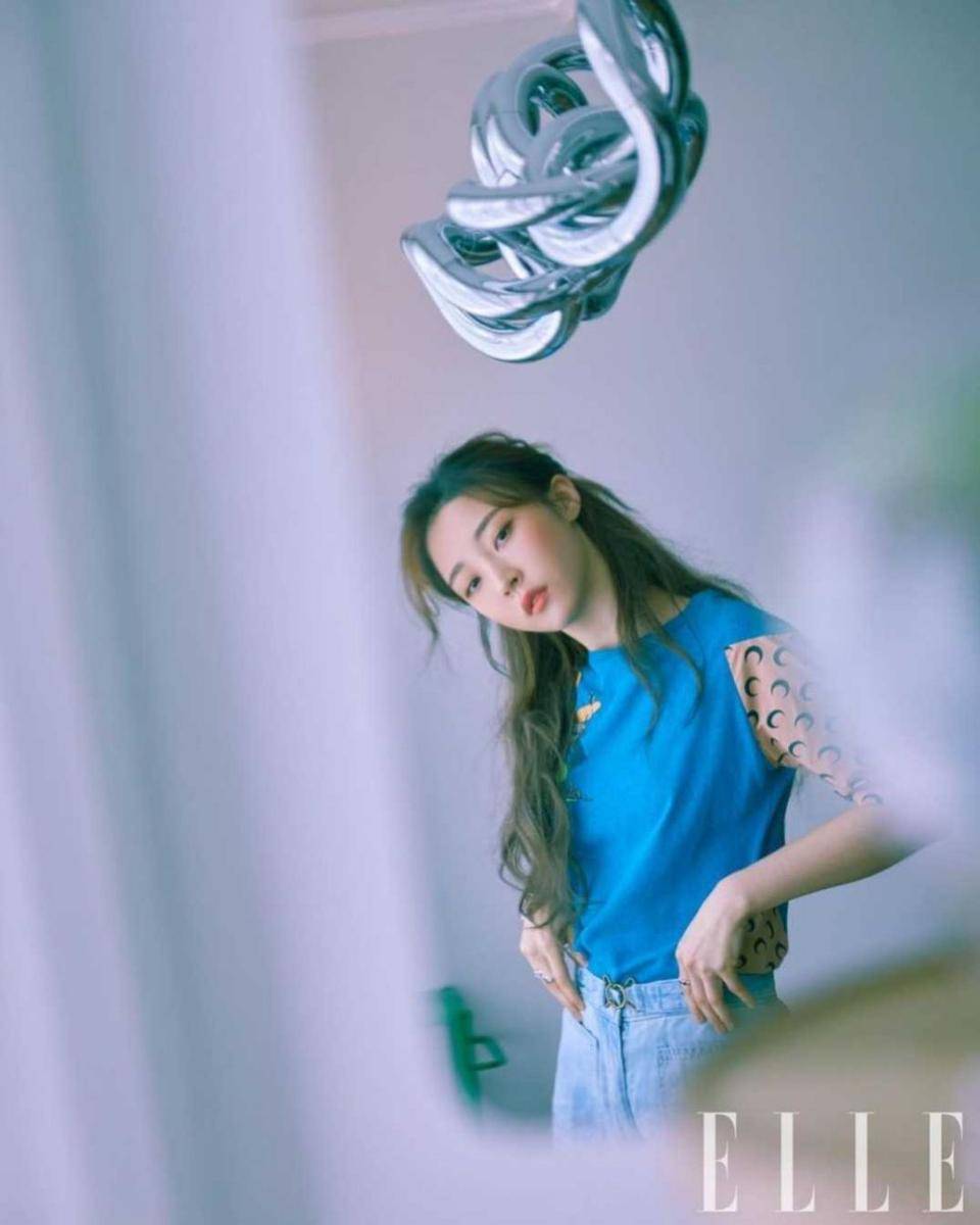 Moonbyul MAMAMOO (instagram.com/mo_onbyul)