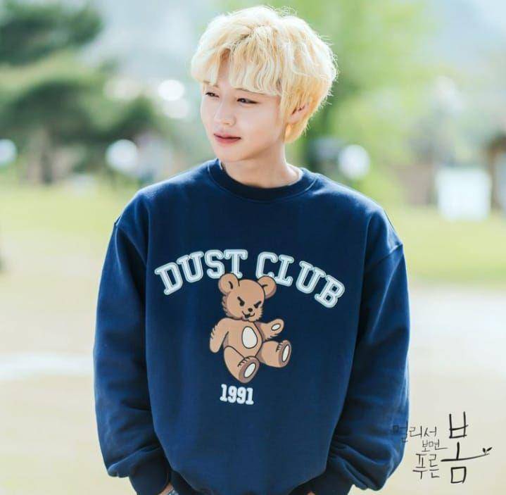 Park Jihoon dengan rambut blonde (instagram.com/0529.jihoon.ig)