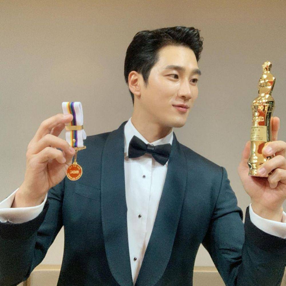 Ahn Bo Hyun (instagram.com/bohyunahn)