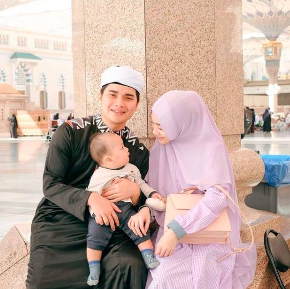 Momen Larissa Chou dan anak (instagram.com/larissachou)