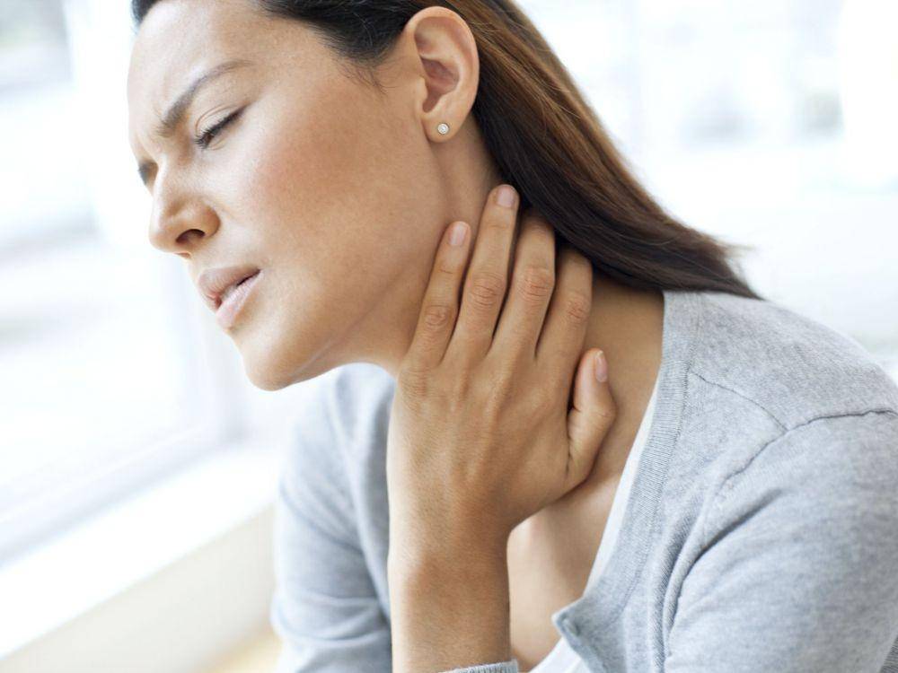 ilustrasi nyeri leher fibromialgia (verywellhealth.com)