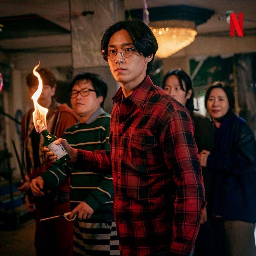 Lee Do Hyun dalam cuplikan drama Sweet Home (dok. Netflix via instagram.com/netflixkr)