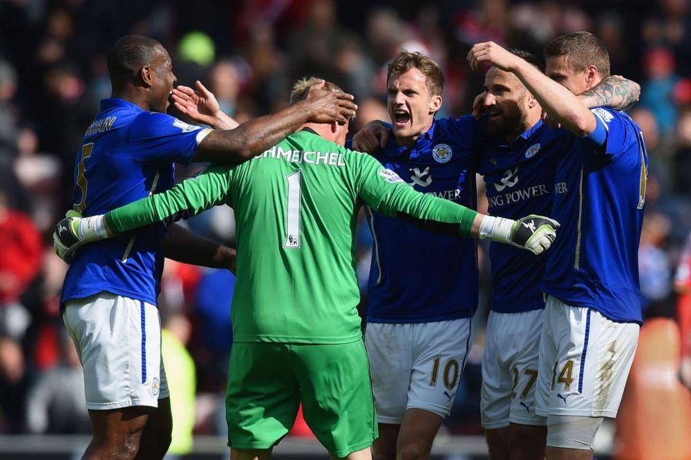 Selebrasi para pemain Leicester City. (mirror.co.uk)