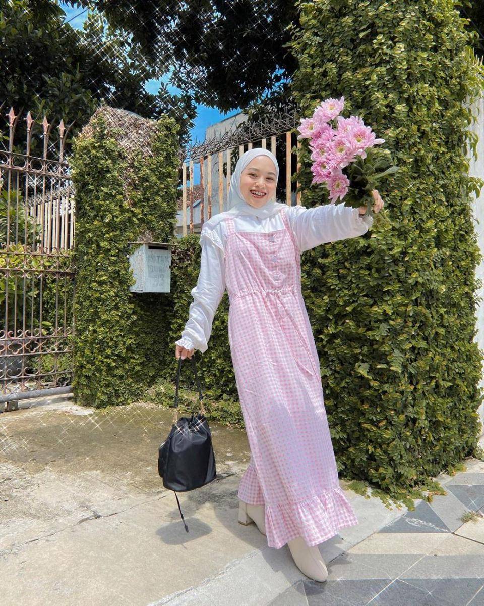 Chichi Annisa (Instagram.com/chichiiannisa)