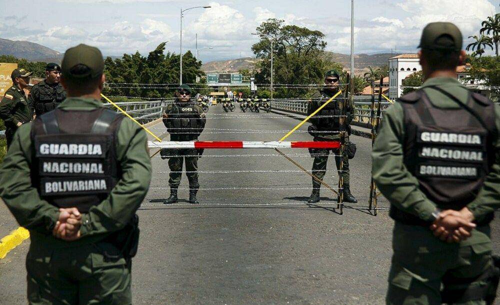 Perbatasan Kolombia-Venezuela yang dijaga ketat. (twitter.com/laverdadweb)