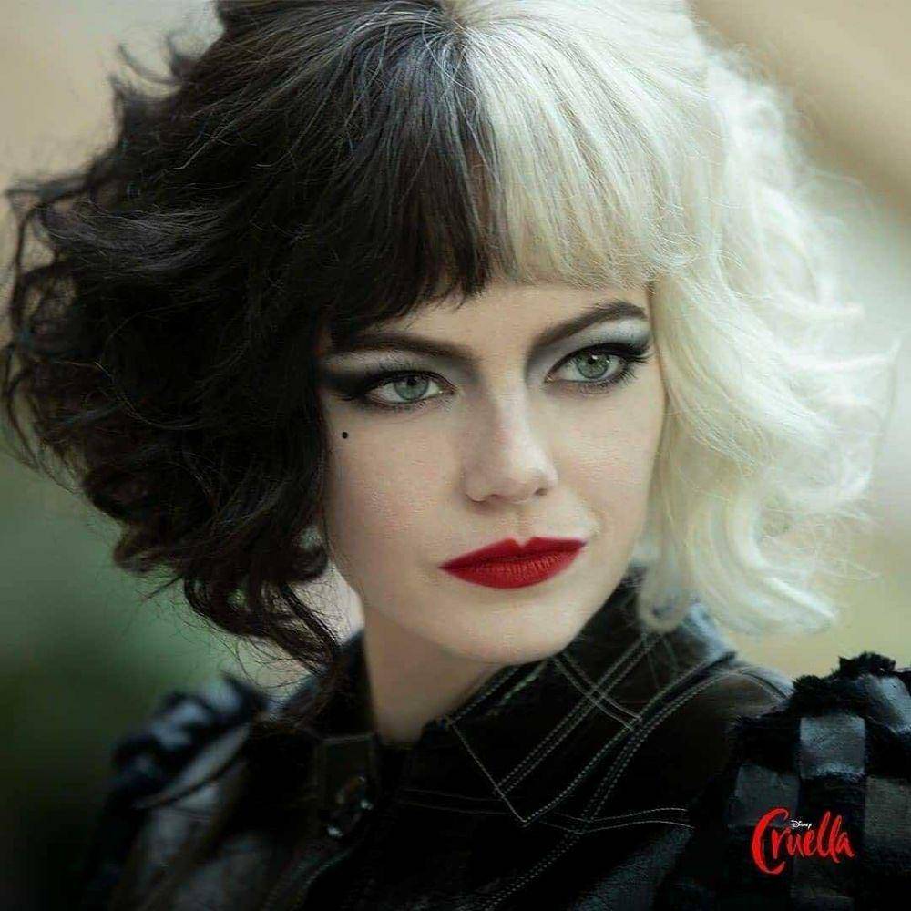 Emma Stone di film Cruella (instagram.com/emmastoneg)