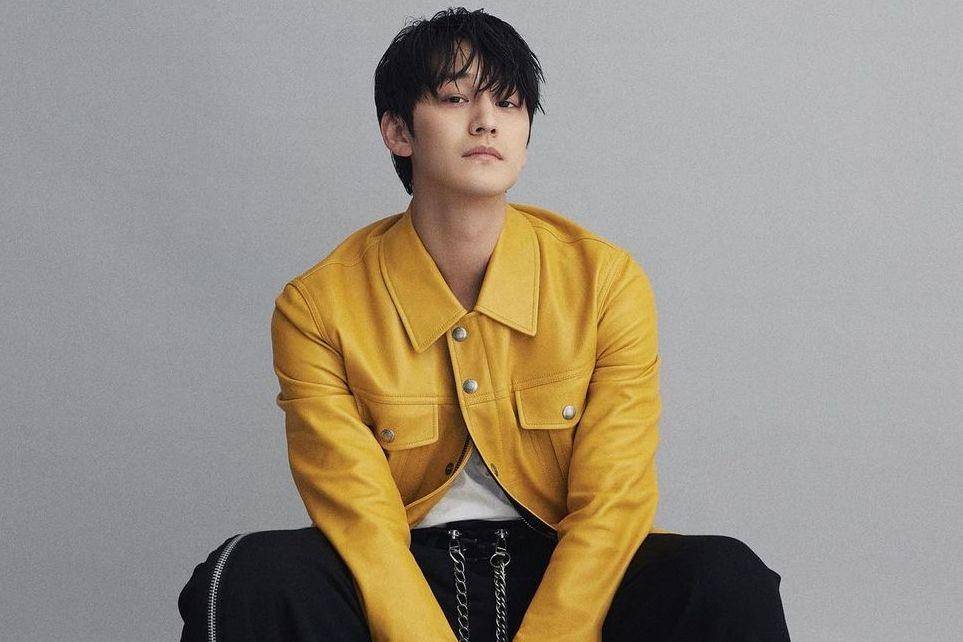 Kim Bum (instagram.com/k.kbeom)
