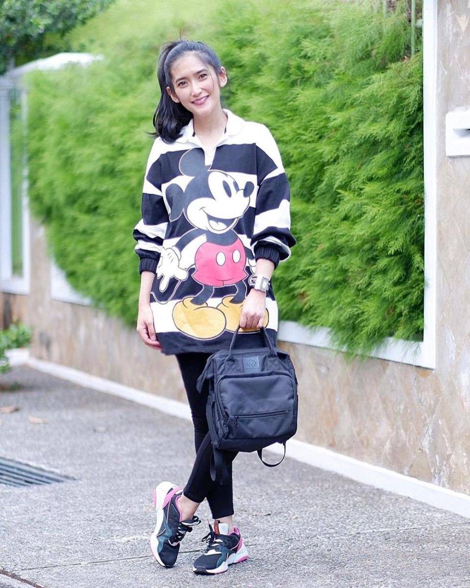 Zora Vidyanata (instagram.com/zoravidyanata/)