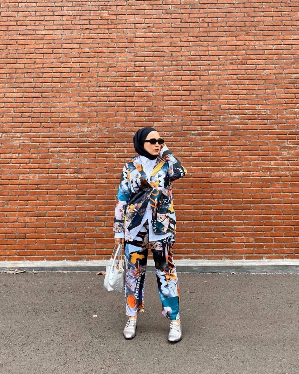 outfit one set ala Chairunissa (instagram.com/nissachair)