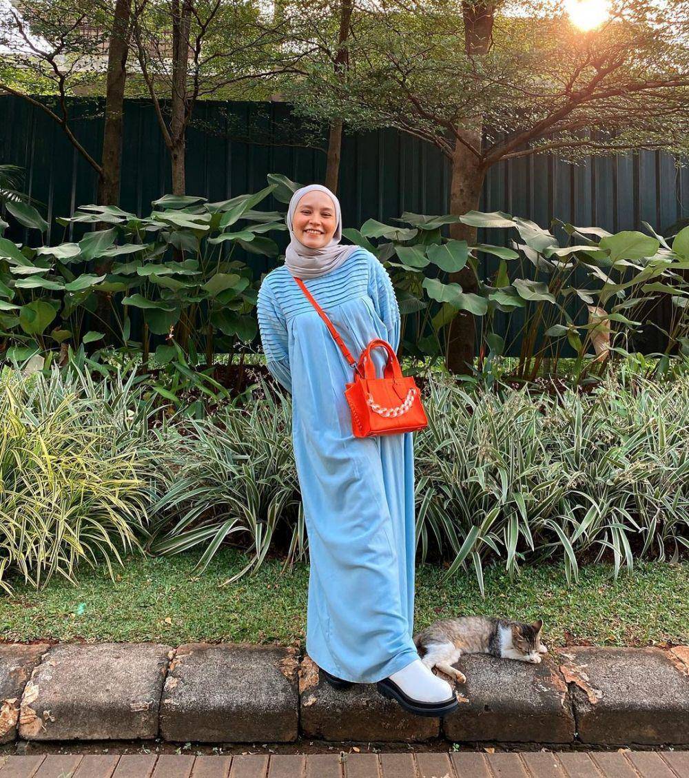 Outfit dress ala selebgram Chairunissa (instagram.com/nissachair)