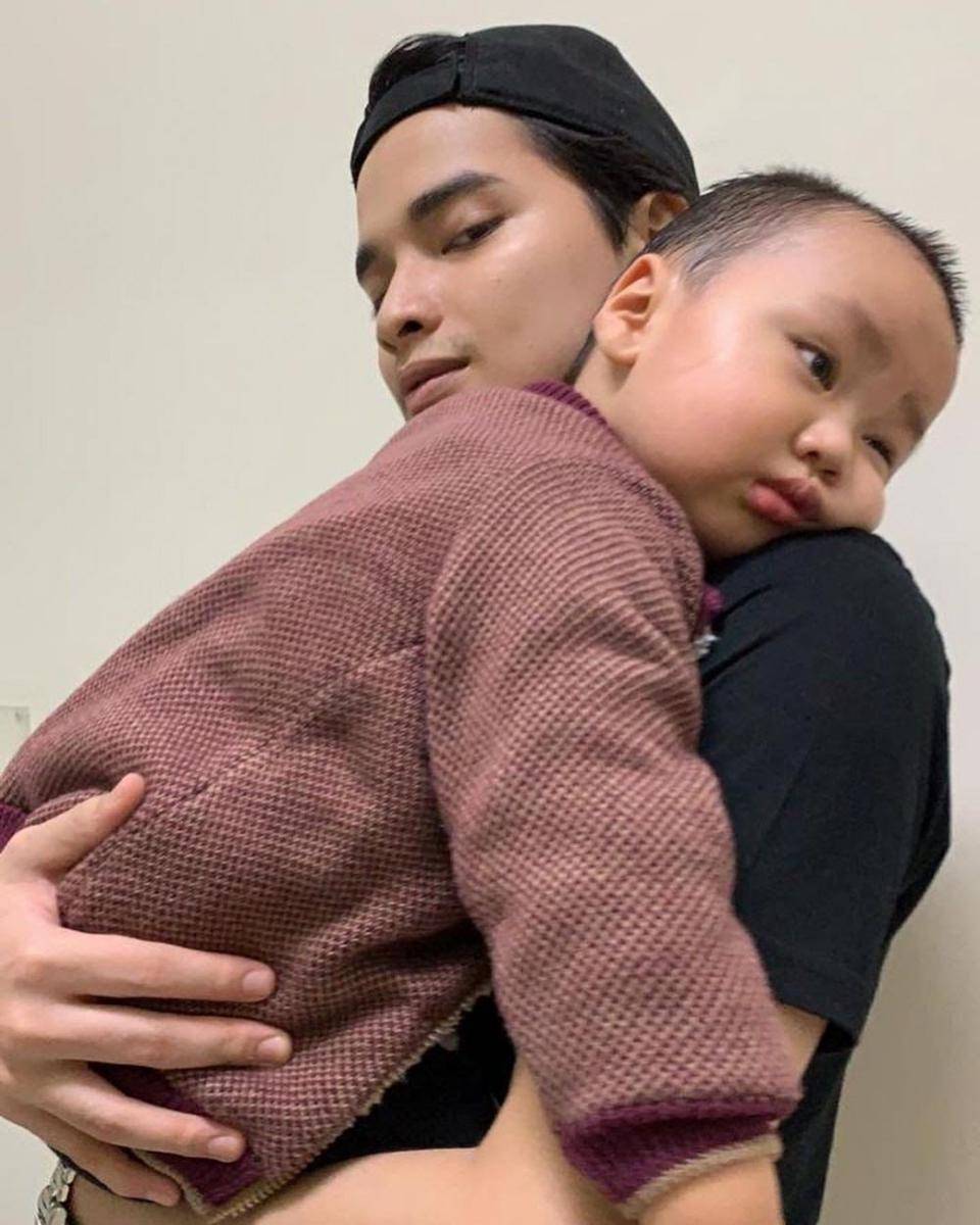 Alvin dan anak (instagram.com/alvin_411)