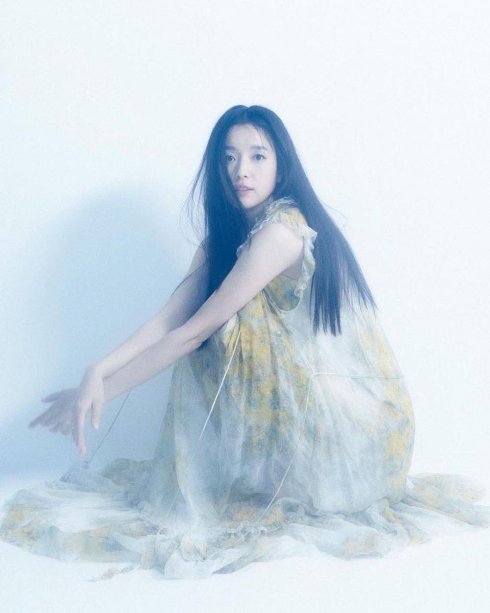 Han Hyo Joo (instagram.com/hanhyojoo22)