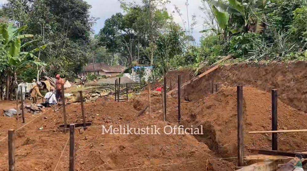 rumah Meli LIDA (Youtube.com/MelikustikOfficial)
