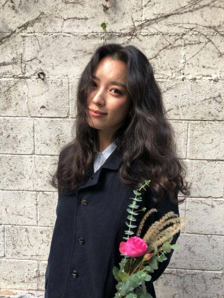 Han Hyo Joo (instagram.com/hanhyojoo22)