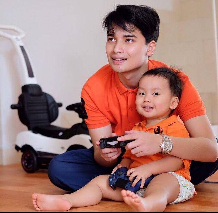 Alvin dan anak (instagram.com/alvin_411)