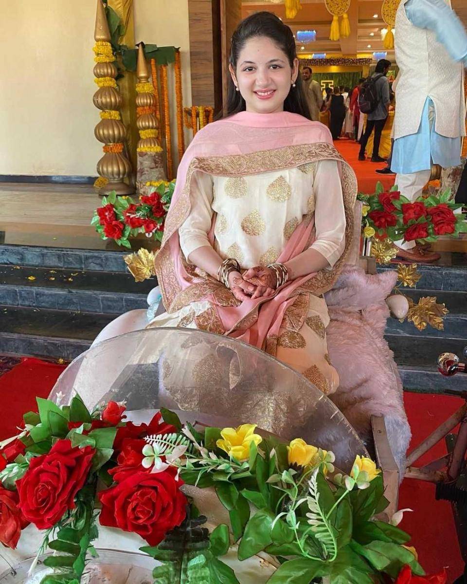 Harshaali Malhotra (instagram.com/harshaalimalhotra_03)