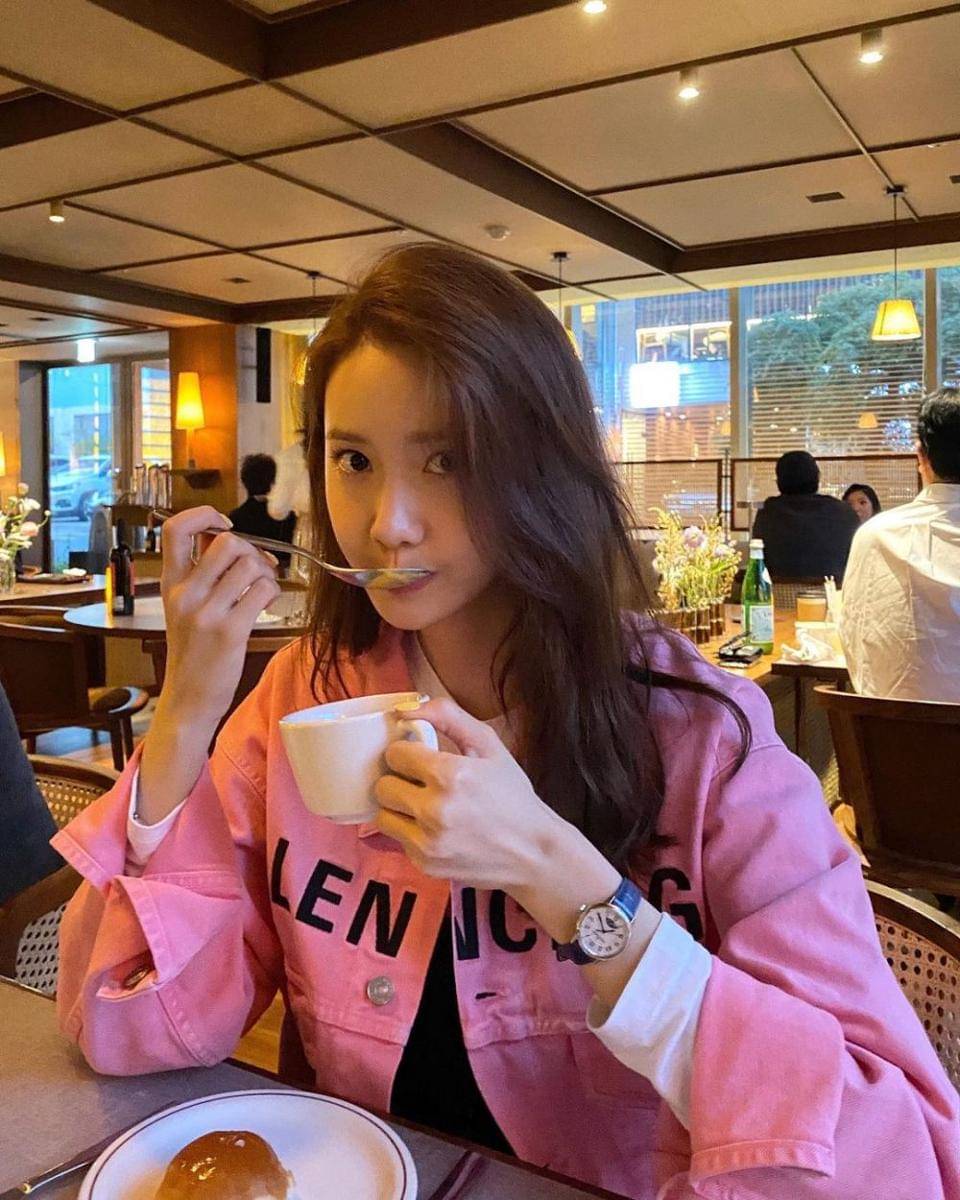 Yoona SNSD (instagram.com/yoona__lim)